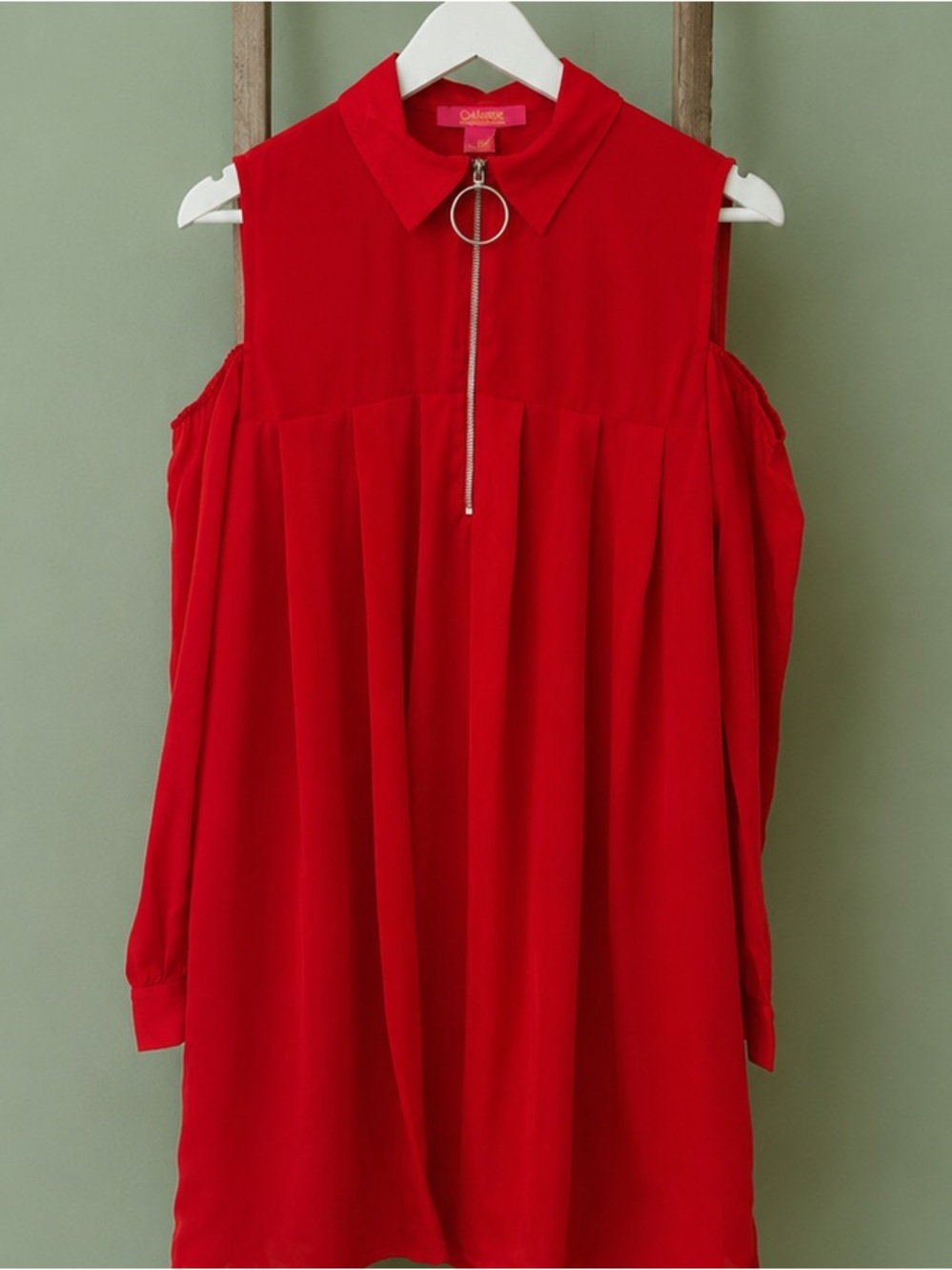 Red Cold-Shoulder Zip-Front Women's Dress